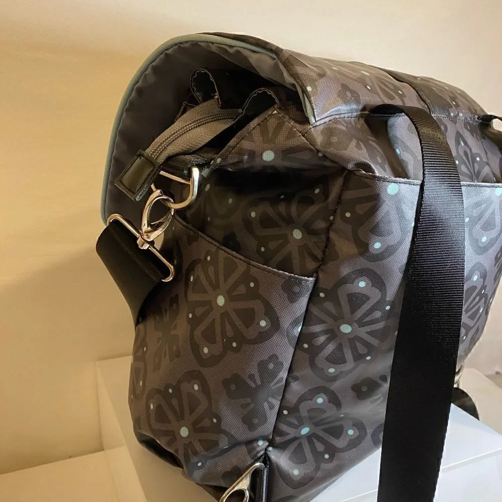 NWOT JJ Cole 3 Way Diaper Bag